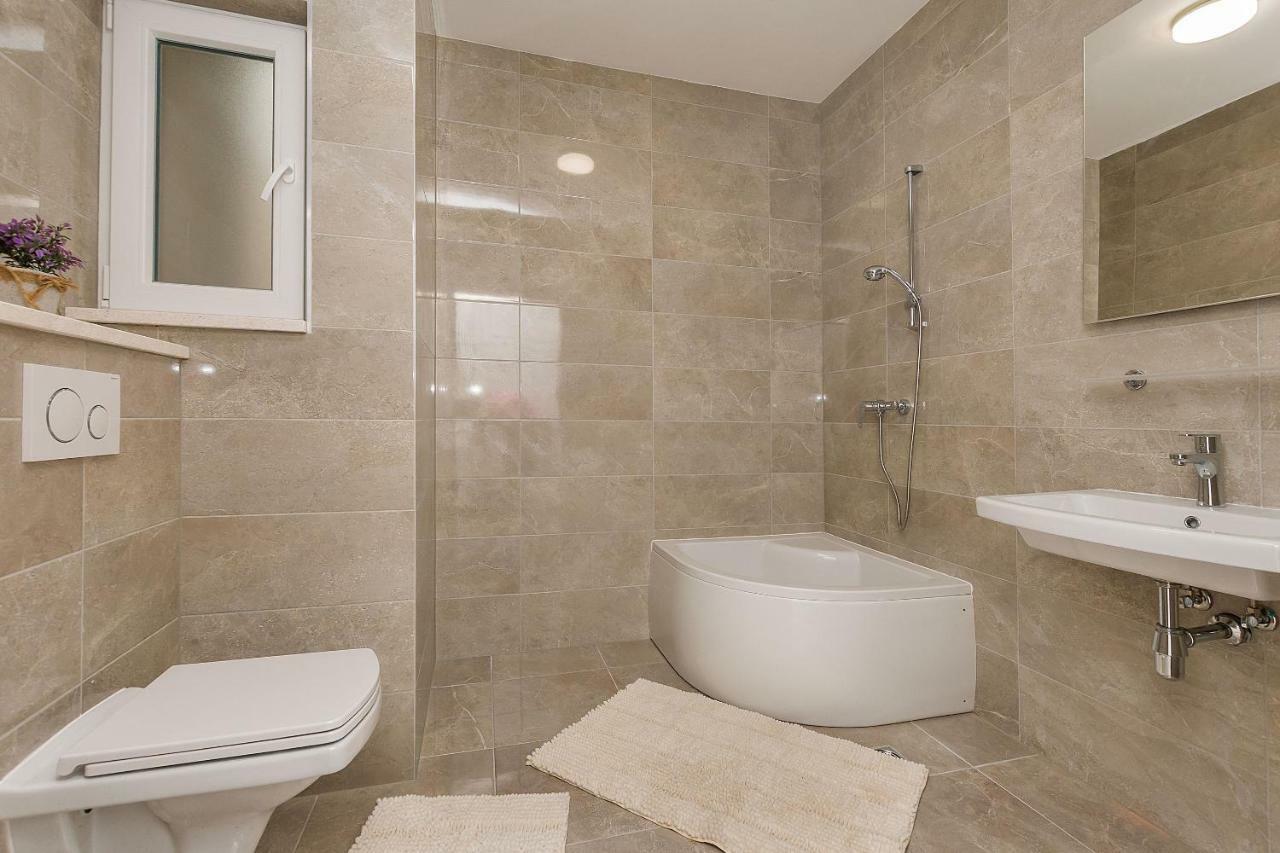 Apartments Danolic 2 皮萨克 外观 照片
