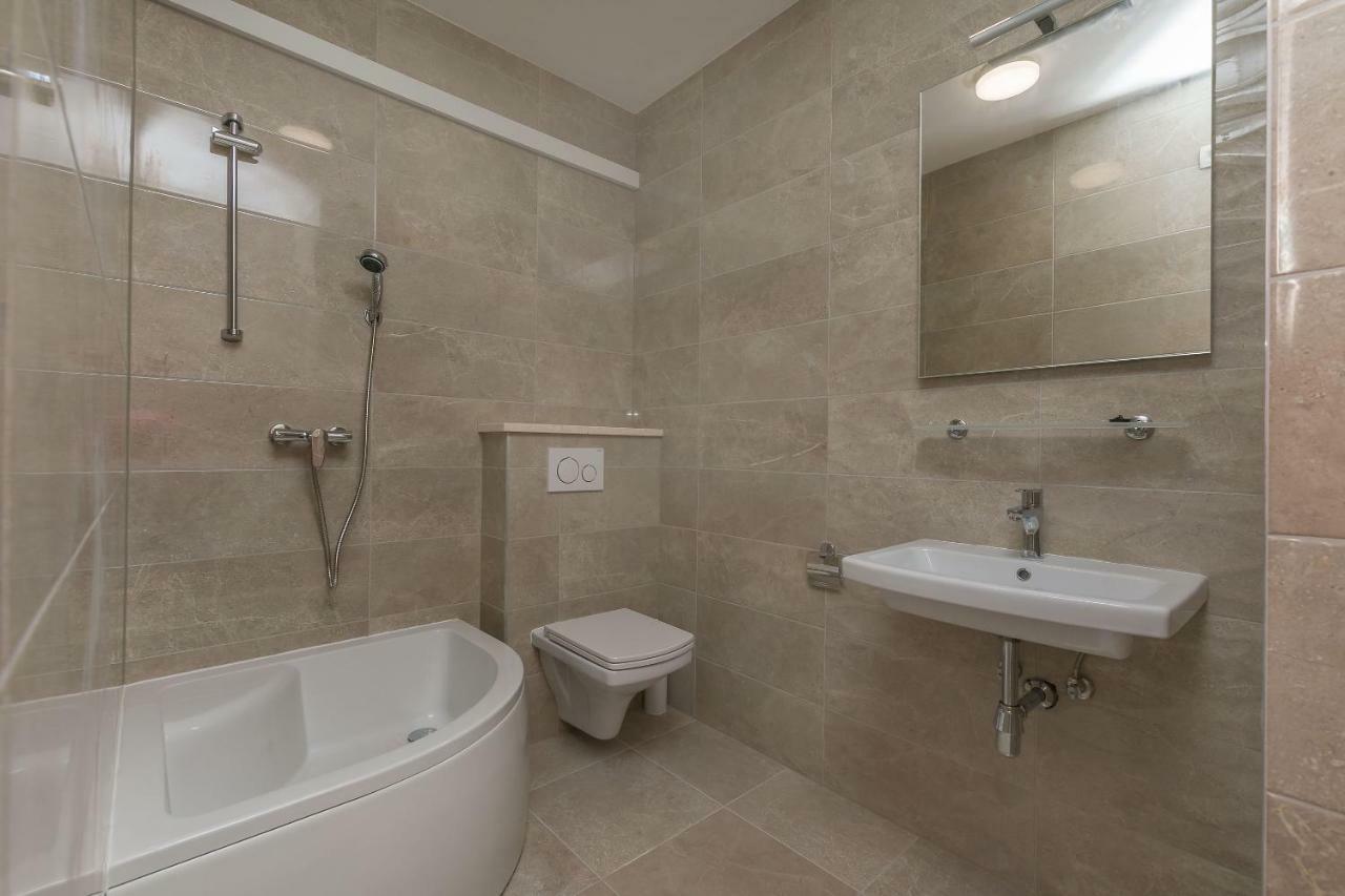 Apartments Danolic 2 皮萨克 外观 照片