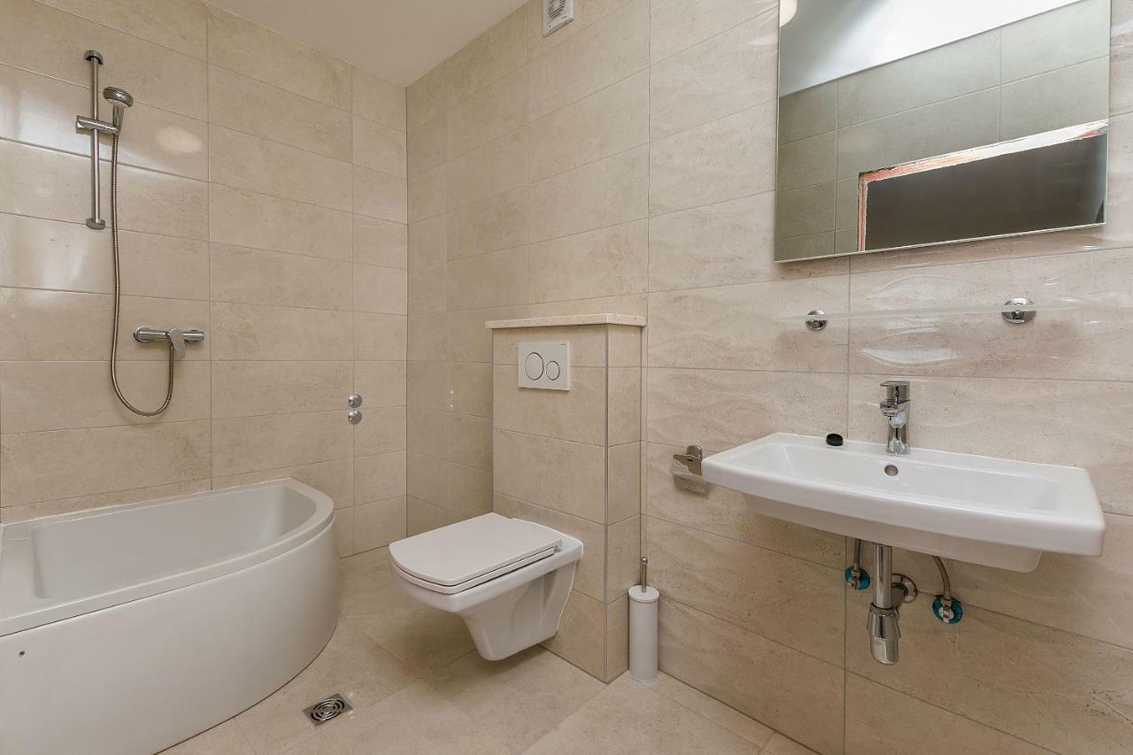 Apartments Danolic 2 皮萨克 外观 照片
